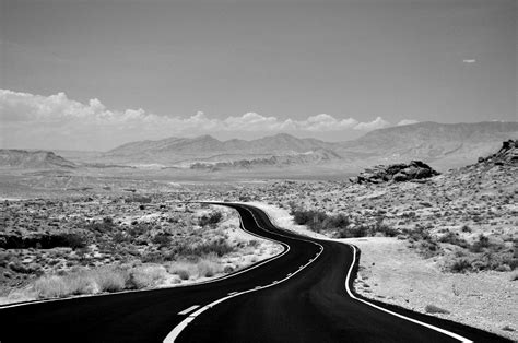 Mountains Landscapes | Black and White Photography