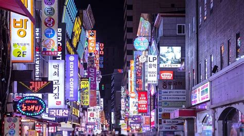 10 Best Seoul Night Markets to Visit