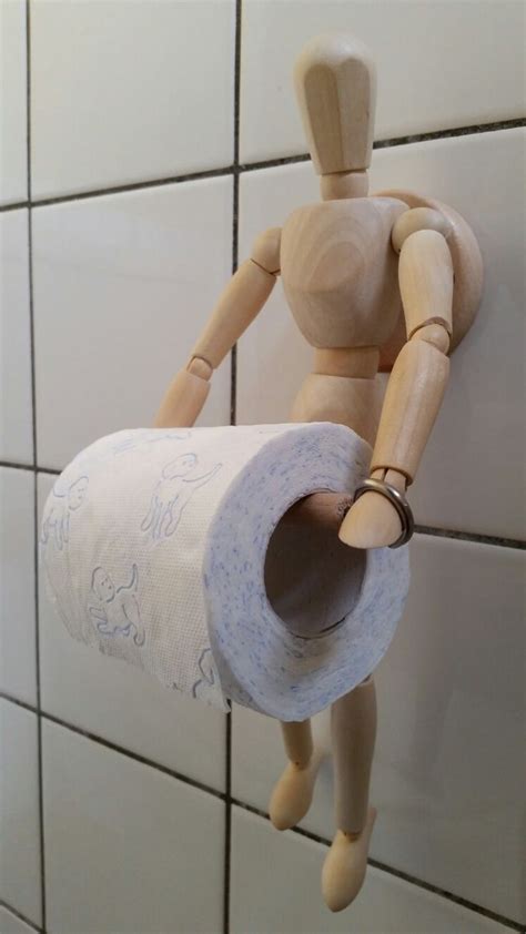 40+ Creative & Easy DIY Toilet Paper Holders | DIY Projects