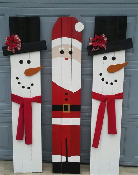 Outdoor Wooden Christmas Signs – HomeDecorish