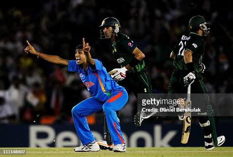 854 Ashish Nehra Photos & High Res Pictures - Getty Images