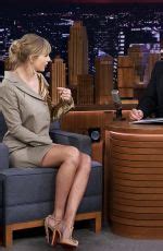 TAYLOR SWIFT at Tonight Show Starring Jimmy Fallon in New York 10/03 ...