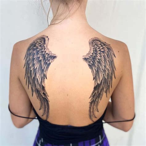 37 Back Tattoos for Women that Empower and Inspire | FASHION DRIPS