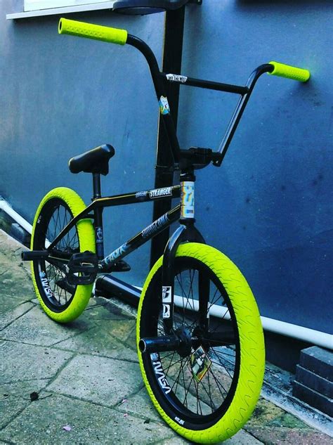 The 25+ best Bmx bikes ideas on Pinterest | BMX, Black bmx and Bmx bicycle