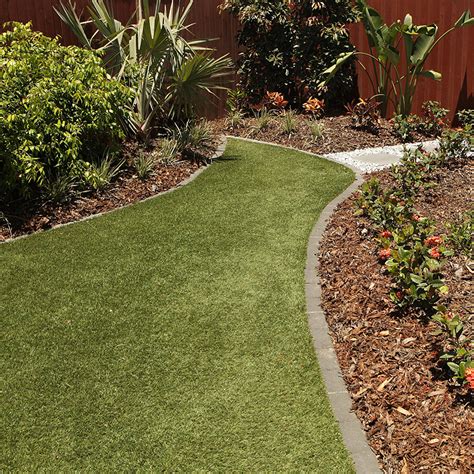 Enhance Your Backyard With Garden Edging