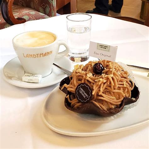 23 Best Vienna Food: What to Eat in Vienna Austria