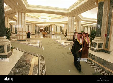 (dpa file) - The picture shows the interior of the palace of the the ...