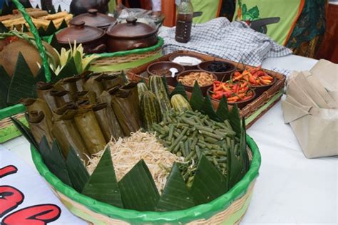 Rujak Cingur, Surabaya typical food - Donnie's blog