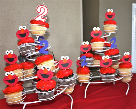 Buggy's Basement: Elmo Birthday Party