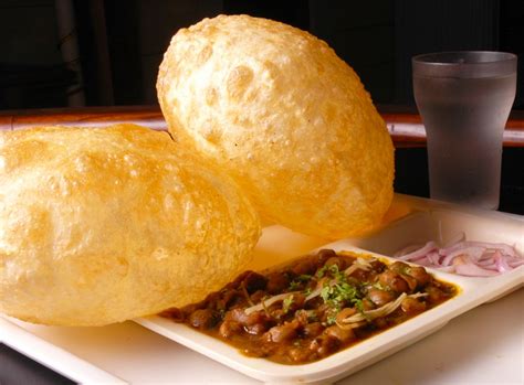 Poori Chole - Breakfast Recipes