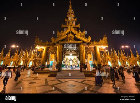 Shwedagon Pagoda at night Stock Photo - Alamy