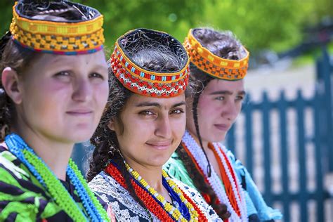 Kalash people - Wikipedia