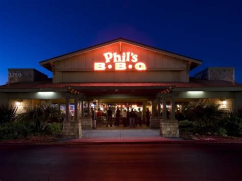 Phil's BBQ - Locations