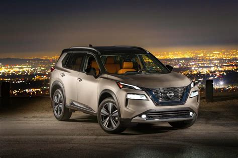 2022 Nissan Rogue Platinum AWD: Redesigned with more standard features ...