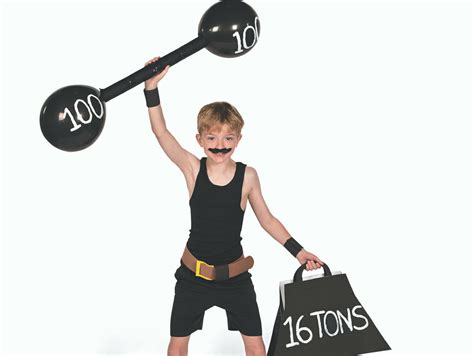 DIY Strong Man Costume | Fun365