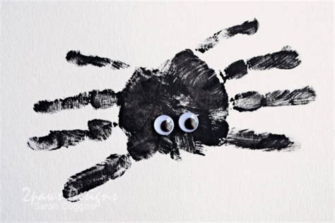 Handprint Spider Kids Craft for Halloween - 2paws Designs