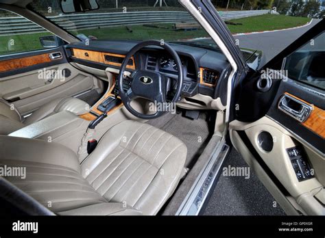 Jaguar xj6 interior hi-res stock photography and images - Alamy