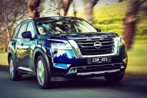 Nissan Pathfinder: Anyone seen that hybrid? | cars4starters