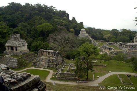 Suma de instantes: Ruinas de Palenque, Chiapas