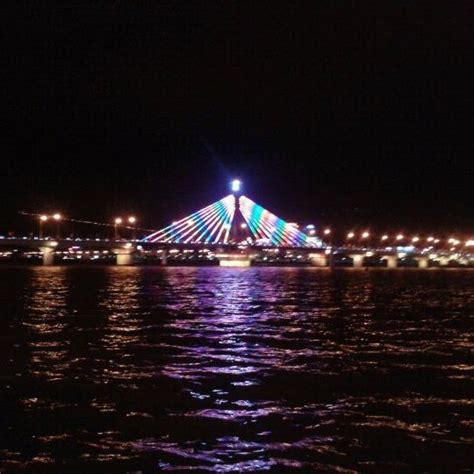 Cầu Sông Hàn (Han River Bridge) - Bridge