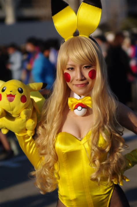 Pikachu Cosplay Girl – Obsolete Gamer