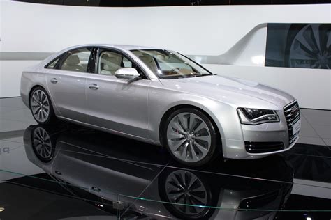 Audi A8 hybrid image #14