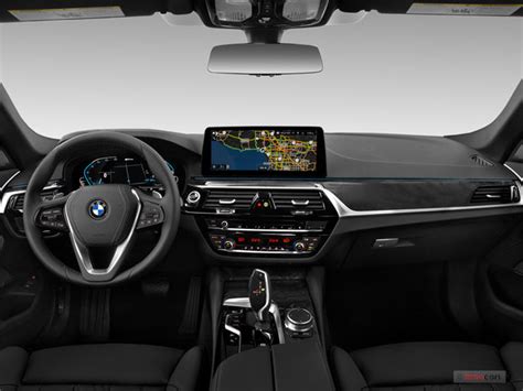 2021 BMW 5-Series Pictures: | U.S. News