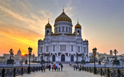 Top 19 The Greatest Historical Buildings From All Over The World