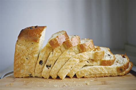 Raisin Potato Bread Loaf – MONO and CO