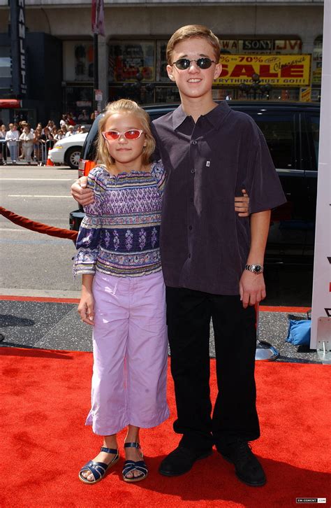 07/28/02 - Spy Kids 2 The Island Of Lost Dreams Premiere - 012 - Emily ...