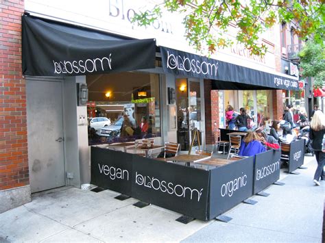 Front of Cafe Blossom in New York City. Manhattan Upper West Side ...