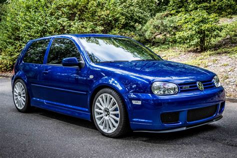 25k-Mile 2004 Volkswagen R32 for sale on BaT Auctions - sold for ...