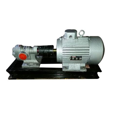 Steel Gear Oil Pump at Best Price in Rajkot | Khodiyar Industrial ...