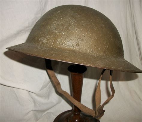 WW1 British Army Helmet. | Wwi helmet, Army helmet, Ww1