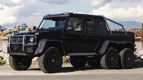 Raid the 401K: 2014 Mercedes-Benz G63 AMG 6x6 for sale on Bring a Trailer