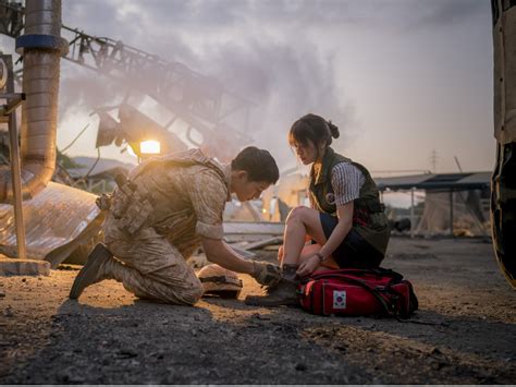 Descendants Of The Sun Wallpaper - jawapan bob