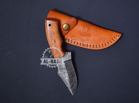 Skinning Knife - Hand Forged Fixed Blade Skinner