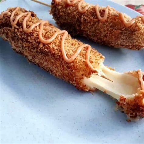 Korean Mozzarella Corn Dog Recipe - The Odehlicious