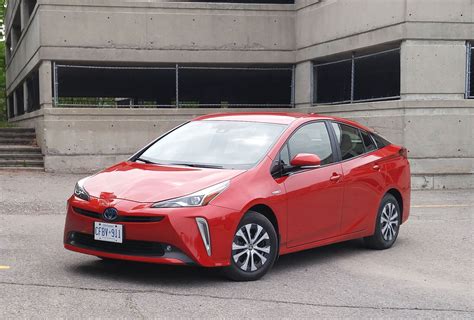 Review 2019 Toyota Prius AWD-e - Toyota Hybrid - OntarioCars.ca