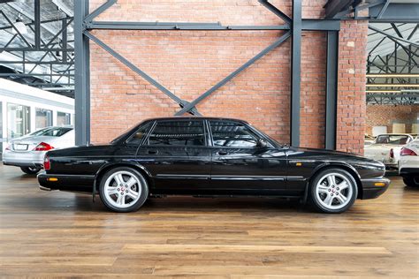 1998 Jaguar XJR Supercharged V8 - X308 - Richmonds - Classic and ...