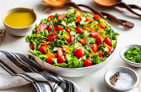 Easy Green Salad + 5 Dressing Recipes | Get Inspired Everyday!