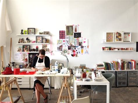 Art Studio Inspiration–Lisa Congdon - EverythingEtsy.com