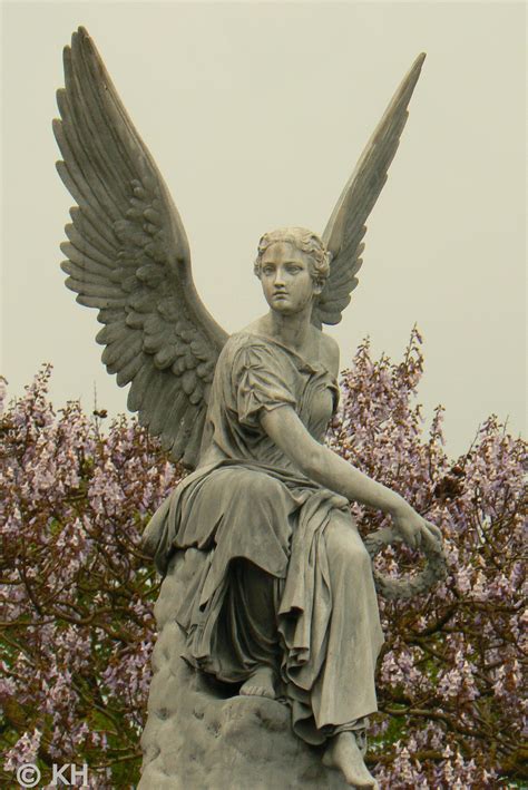 Angel Statue in Nijmegen, The Netherlands | Angel sculpture, Sculpture ...