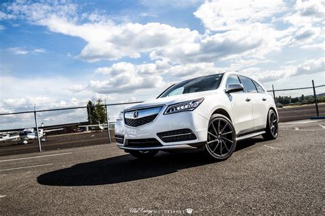 Luxury Crossover Acura MDX on Custom Rims — CARiD.com Gallery