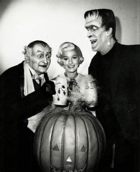 The Munsters!! : r/halloween