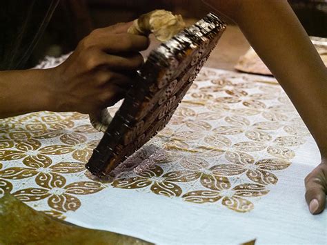 What is batik? - Kontinentalist