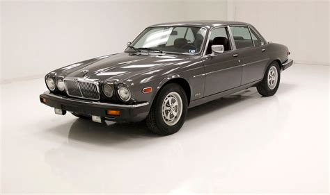 1986 Jaguar XJ6 | Classic Auto Mall