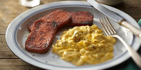 SPAM® and Scrambled Eggs | SPAM® Recipes