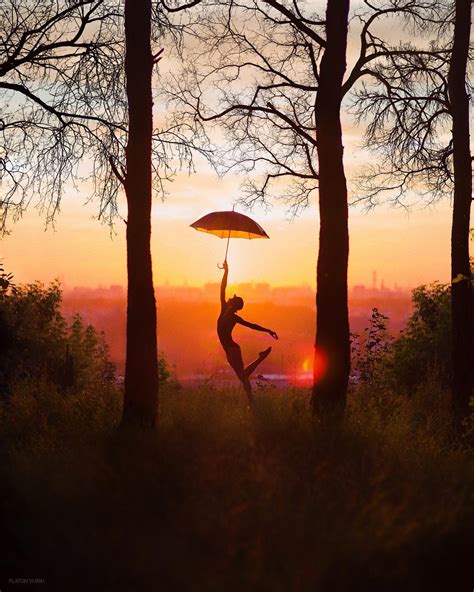 Dreamlike Conceptual Photography Merges Surrealism with Digital Art