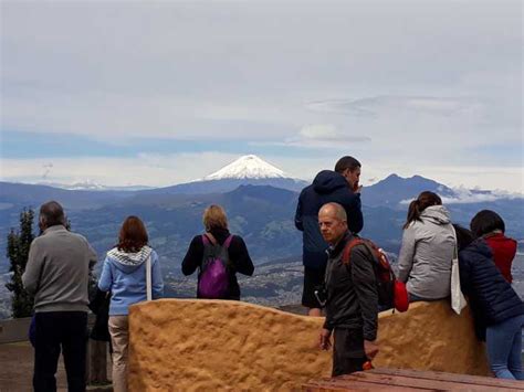 Quito: Cable Car Ride and Private City Tour | GetYourGuide